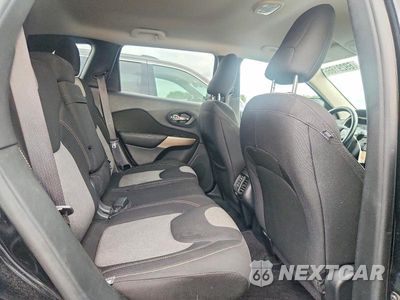 Zdjęcie 11 z 13 samochodu: 2018 JEEP CHEROKEE LATITUDE VIN:1C4PJMCX9JD516282 - miniatura