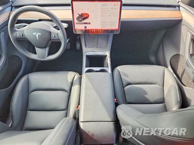 Zdjęcie 8 z 14 samochodu: 2025 TESLA MODEL Y VIN:7SAYGDEDXSA341380 - miniatura