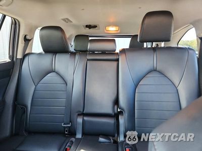 Zdjęcie 10 z 13 samochodu: 2020 TOYOTA HIGHLANDER XLE VIN:5TDGZRAH5LS023370 - miniatura
