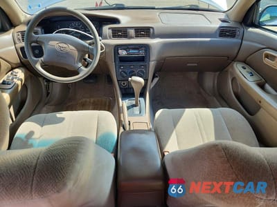 Zdjęcie 8 z 13 samochodu: 2000 TOYOTA CAMRY CE VIN:4T1BG22K7YU618026 - miniatura