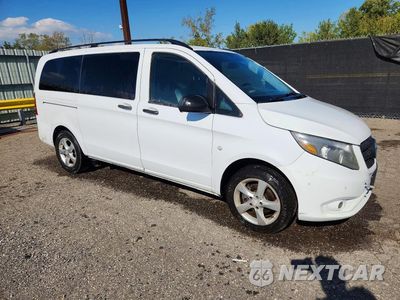 Czwarte zdjęcie samochodu z boku: 2016 MERCEDES-BENZ METRIS VIN:WD4PG2EE9G3123126 - miniatura