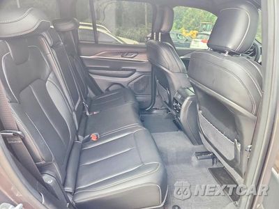 Zdjęcie 11 z 14 samochodu: 2025 JEEP GRAND CHEROKEE LIMITED VIN:1C4RJHBG2S8751151 - miniatura
