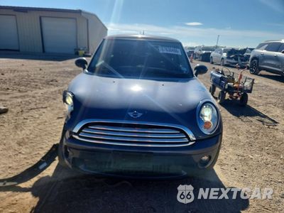 Piąte zdjęcie samochodu w środku: 2010 MINI COOPER VIN:WMWMF3C53ATZ62041 - miniatura