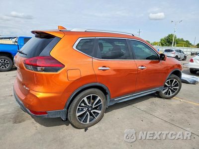 Trzecie zdjęcie samochodu z tyłu: 2019 NISSAN ROGUE SL VIN:5N1AT2MV2KC742734 - miniatura