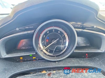 Zdjęcie 9 z 12 samochodu: 2014 MAZDA 3 TOURING VIN:JM1BM1V35E1172919 - miniatura
