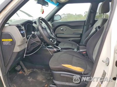 Zdjęcie 7 z 13 samochodu: 2019 KIA SOUL BASE VIN:KNDJN2A20K7679506 - miniatura