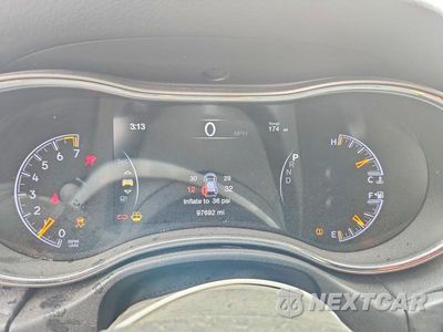 Zdjęcie 9 z 12 samochodu: 2019 JEEP GRAND CHEROKEE LAREDO VIN:1C4RJFAG0KC562310 - miniatura