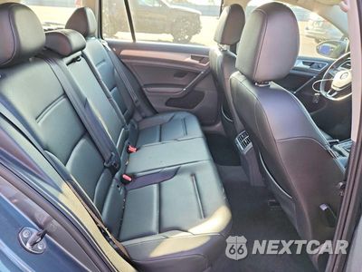Zdjęcie 10 z 13 samochodu: 2016 VOLKSWAGEN GOLF SPORTWAGEN S VIN:3VWC17AU2GM521391 - miniatura