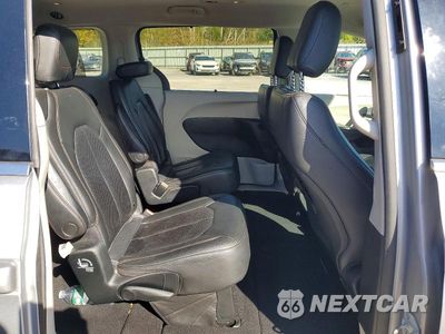 Zdjęcie 11 z 13 samochodu: 2020 CHRYSLER PACIFICA TOURING L VIN:2C4RC1BG3LR133652 - miniatura