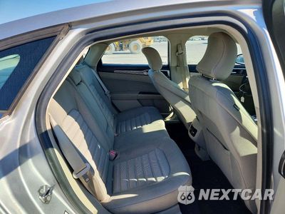 Zdjęcie 10 z 12 samochodu: 2019 FORD FUSION SE VIN:3FA6P0LU8KR207748 - miniatura