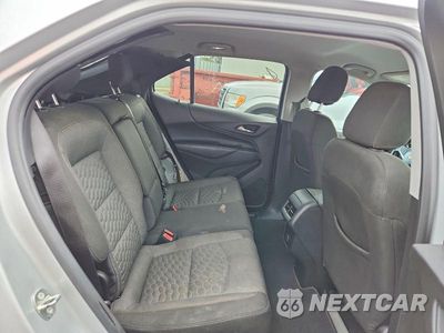 Zdjęcie 10 z 12 samochodu: 2018 CHEVROLET EQUINOX LT VIN:3GNAXSEV0JS547772 - miniatura