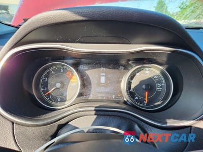 Zdjęcie 9 z 13 samochodu: 2019 JEEP CHEROKEE LIMITED VIN:1C4PJMDN1KD142653 - miniatura