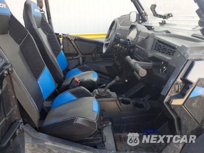 Piąte zdjęcie samochodu w środku: 2022 POLARIS RZR XP 4 1000 UTILITY VEHICLE VIN:3NSN4V995NH416971 - miniatura