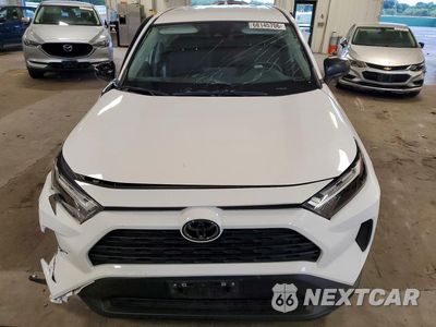 Piąte zdjęcie samochodu w środku: 2025 TOYOTA RAV4 LE VIN:2T3F1RFV9SW505886 - miniatura