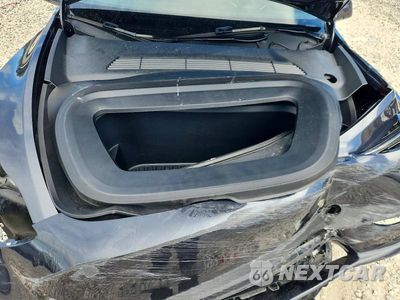 Zdjęcie 11 z 13 samochodu: 2025 TESLA MODEL Y VIN:7SAYGDED6SF268043 - miniatura
