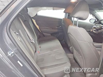 Zdjęcie 10 z 12 samochodu: 2026 HYUNDAI ELANTRA SEL SPORT PREMIUM VIN:KMHLS4DG2TU146608 - miniatura