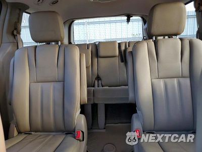 Zdjęcie 10 z 13 samochodu: 2016 CHRYSLER TOWN & COUNTRY TOURING VIN:2C4RC1BG6GR301869 - miniatura