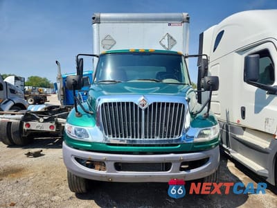 Piąte zdjęcie samochodu w środku: 2015 INTERNATIONAL 4300 BOX TRUCK VIN:3HAMMMMN5FL068286 - miniatura