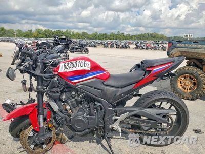 Trzecie zdjęcie samochodu z tyłu: 2025 HONDA CBR500 RA VIN:MLHPC7051S5100640 - miniatura