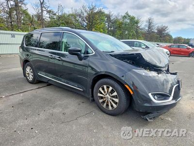 Czwarte zdjęcie samochodu z boku: 2018 CHRYSLER PACIFICA TOURING L VIN:2C4RC1BG7JR227305 - miniatura
