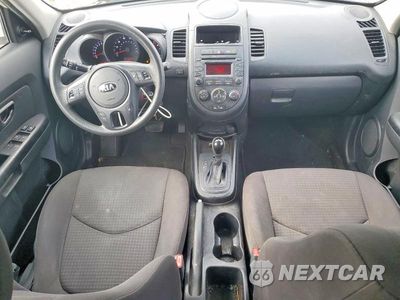 Zdjęcie 8 z 12 samochodu: 2013 KIA SOUL BASE VIN:KNDJT2A5XD7529664 - miniatura