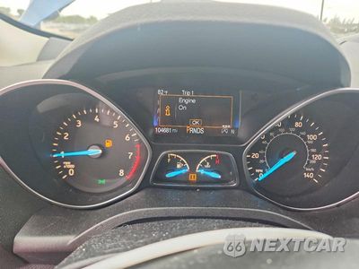 Zdjęcie 9 z 14 samochodu: 2017 FORD ESCAPE SE VIN:1FMCU0GD7HUA19770 - miniatura