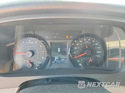 Zdjęcie 9 z 12 samochodu: 2015 TOYOTA SIENNA LE VIN:5TDKK3DC7FS612131 - miniatura