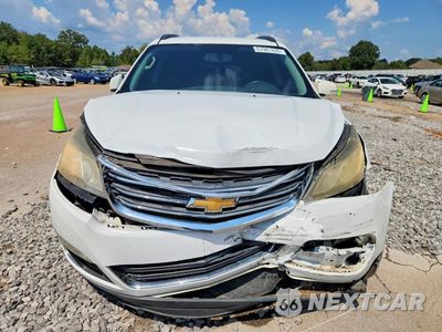 Piąte zdjęcie samochodu w środku: 2017 CHEVROLET TRAVERSE LT VIN:1GNKRGKD5HJ133941 - miniatura
