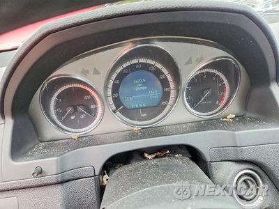 Zdjęcie 9 z 12 samochodu: 2009 MERCEDES-BENZ C 300 4MATIC VIN:WDDGF81X79F233297 - miniatura