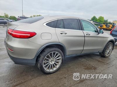 Trzecie zdjęcie samochodu z tyłu: 2019 MERCEDES-BENZ GLC COUPE 300 4MATIC VIN:WDC0J4KB2KF514347 - miniatura