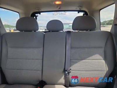 Zdjęcie 10 z 13 samochodu: 2006 FORD ESCAPE XLT VIN:1FMYU03116KA86827 - miniatura