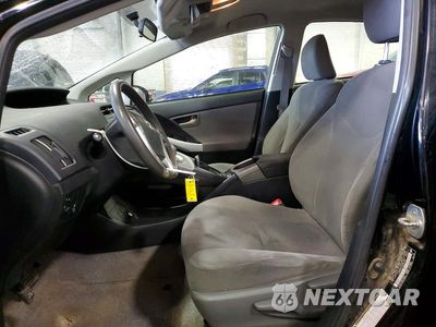 Zdjęcie 7 z 13 samochodu: 2012 TOYOTA PRIUS TWO VIN:JTDKN3DUXC5481598 - miniatura