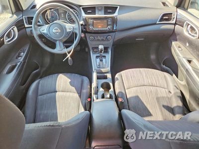 Zdjęcie 8 z 12 samochodu: 2017 NISSAN SENTRA SV VIN:3N1AB7APXHY228238 - miniatura