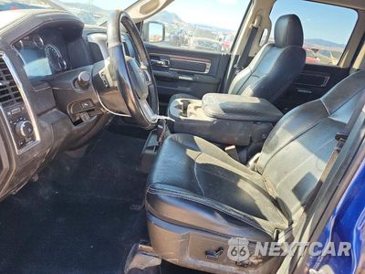 Zdjęcie 7 z 12 samochodu: 2018 RAM 1500 LARAMIE VIN:1C6RR7NTXJS179816 - miniatura