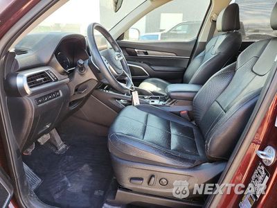 Zdjęcie 7 z 13 samochodu: 2020 KIA TELLURIDE EX VIN:5XYP3DHC9LG012268 - miniatura