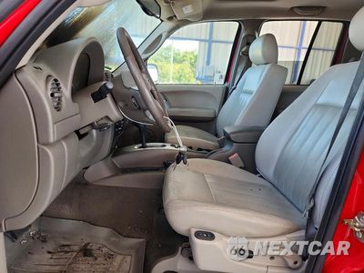 Zdjęcie 7 z 12 samochodu: 2005 JEEP LIBERTY LIMITED VIN:1J8GK58KX5W519341 - miniatura