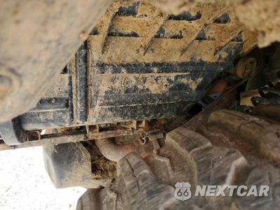 Zdjęcie 7 z 10 samochodu: 2019 CAN-AM COMMANDER UTILITY VEHICLE VIN:3JBKKAN20KJ000748 - miniatura