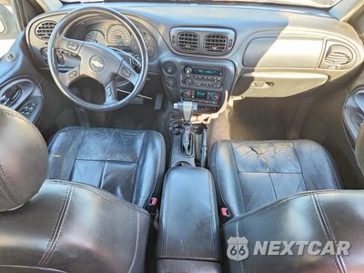 Zdjęcie 8 z 13 samochodu: 2005 CHEVROLET TRAILBLAZER EXT LS VIN:1GNES16S456125741 - miniatura