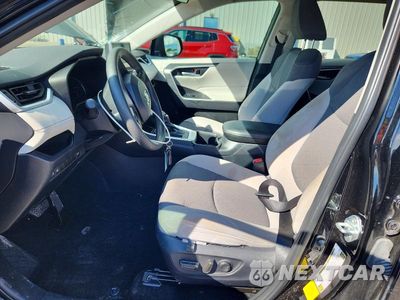 Zdjęcie 7 z 14 samochodu: 2024 TOYOTA RAV4 XLE VIN:2T3W1RFV5RW350893 - miniatura