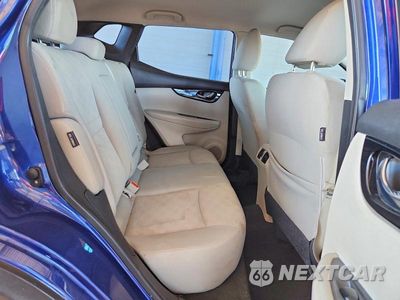 Zdjęcie 11 z 14 samochodu: 2020 NISSAN ROGUE SPORT SV VIN:JN1BJ1CV8LW262095 - miniatura