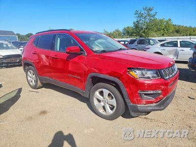 Czwarte zdjęcie samochodu z boku: 2019 JEEP COMPASS LATITUDE VIN:3C4NJDBB1KT689612 - miniatura