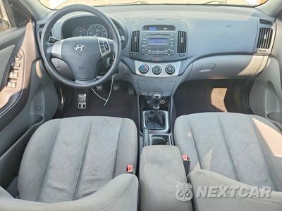 Zdjęcie 8 z 12 samochodu: 2010 HYUNDAI ELANTRA BLUE VIN:KMHDU4AD3AU149975 - miniatura