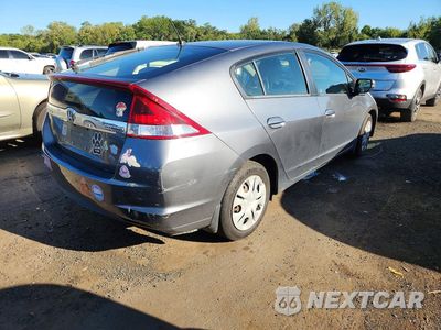 Trzecie zdjęcie samochodu z tyłu: 2013 HONDA INSIGHT LX VIN:JHMZE2H50DS003218 - miniatura