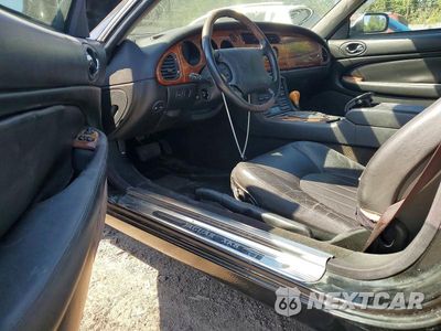 Zdjęcie 8 z 12 samochodu: 1999 JAGUAR XK8 VIN:SAJGX204XXC041884 - miniatura