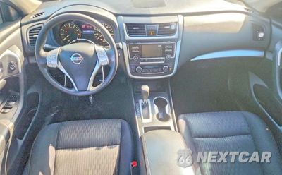 Zdjęcie 8 z 12 samochodu: 2017 NISSAN ALTIMA 2.5 SV VIN:1N4AL3AP6HC178004 - miniatura