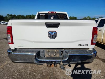 Zdjęcie 6 z 12 samochodu: 2021 RAM 2500 TRADESMAN VIN:3C6UR5CL5MG629787 - miniatura