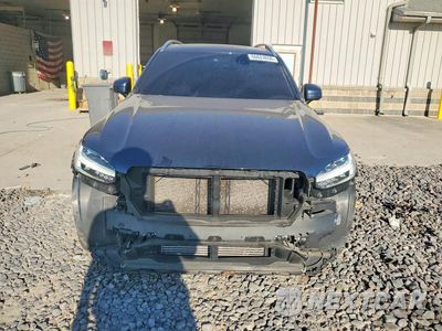 Piąte zdjęcie samochodu w środku: 2019 VOLVO XC90 T6 MOMENTUM VIN:YV4A22PK5K1491452 - miniatura