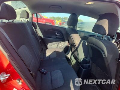 Zdjęcie 10 z 13 samochodu: 2017 KIA RIO LX VIN:KNADM4A31H6057965 - miniatura