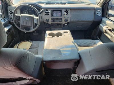 Zdjęcie 8 z 12 samochodu: 2013 FORD F250 SUPER DUTY VIN:1FT7W2B60DEA91080 - miniatura