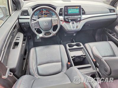 Zdjęcie 8 z 14 samochodu: 2024 HONDA ODYSSEY SPORT VIN:5FNRL6H72RB057544 - miniatura